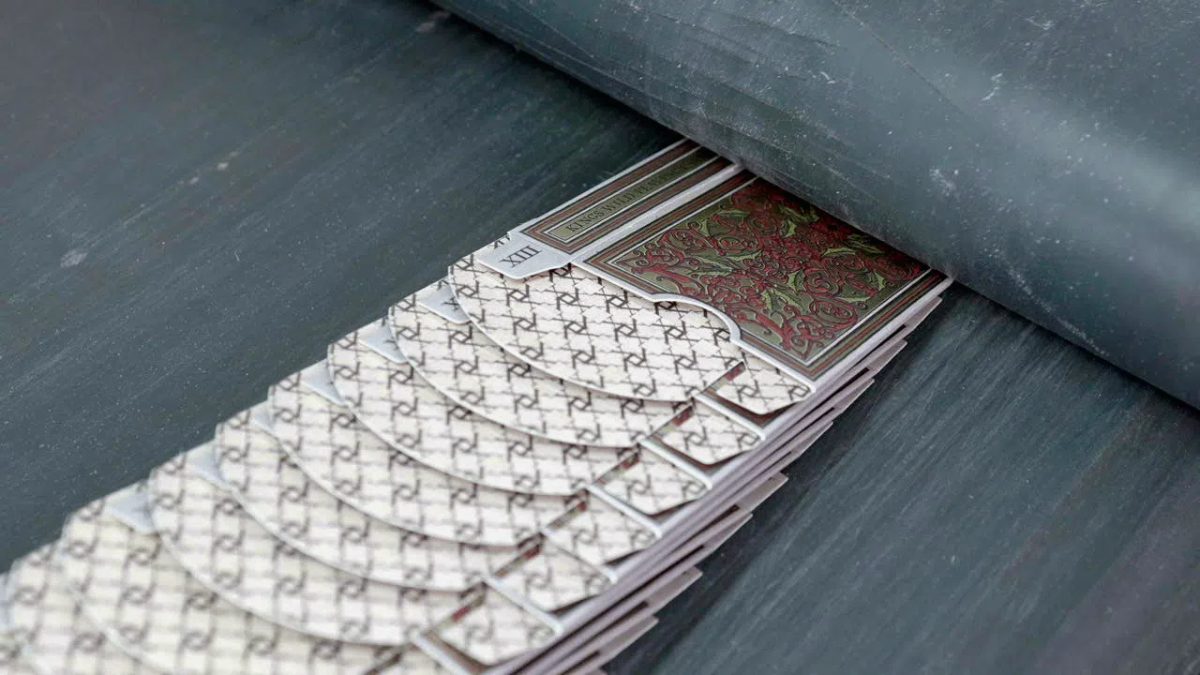 Card-Box-Forming